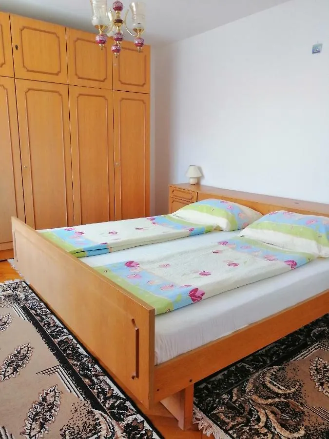 Apartments Luce Kornić
